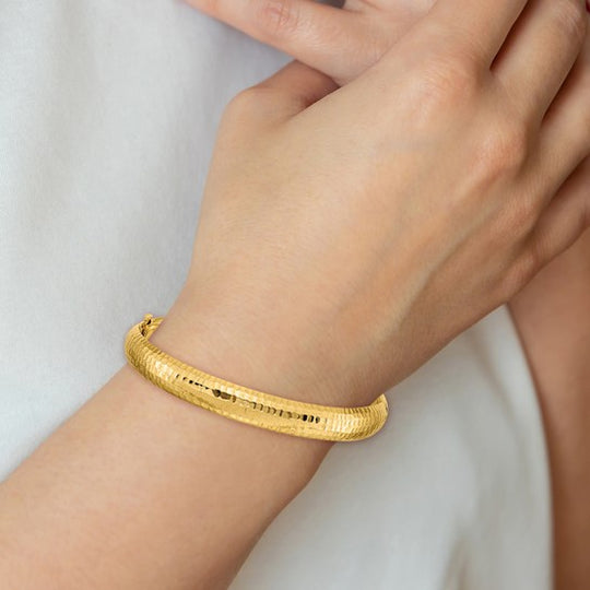 14k Yellow Gold Articulated Rigid Bracelet with Hammered Texture and Elegant Design