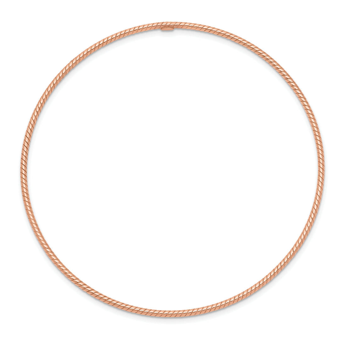 Brazalete Redondo de Oro Rosa 14K – Texturizado, Pulido, Diseño Torcido de 1.5 mm