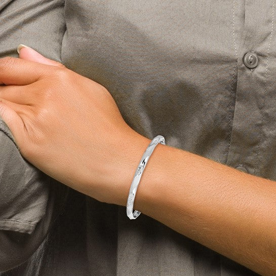 14k White Gold Flexible Bangle Bracelet with Satin Finish and Diamond Cut