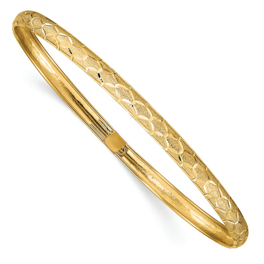 14K Yellow Gold Flexible Oval Bangle – Hexagonal Design, Diamond Cut, 4.5 mm