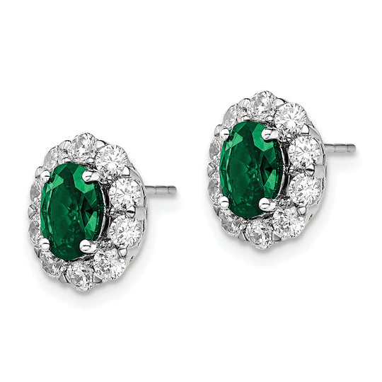 Fashion earrings with oval created emerald and diameter VS/SI FGH lab grown in 14K white gold