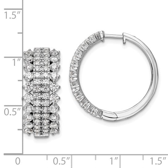 Arracadas de Oro Blanco de 14K con Cierre Bisagra y Diamantes
