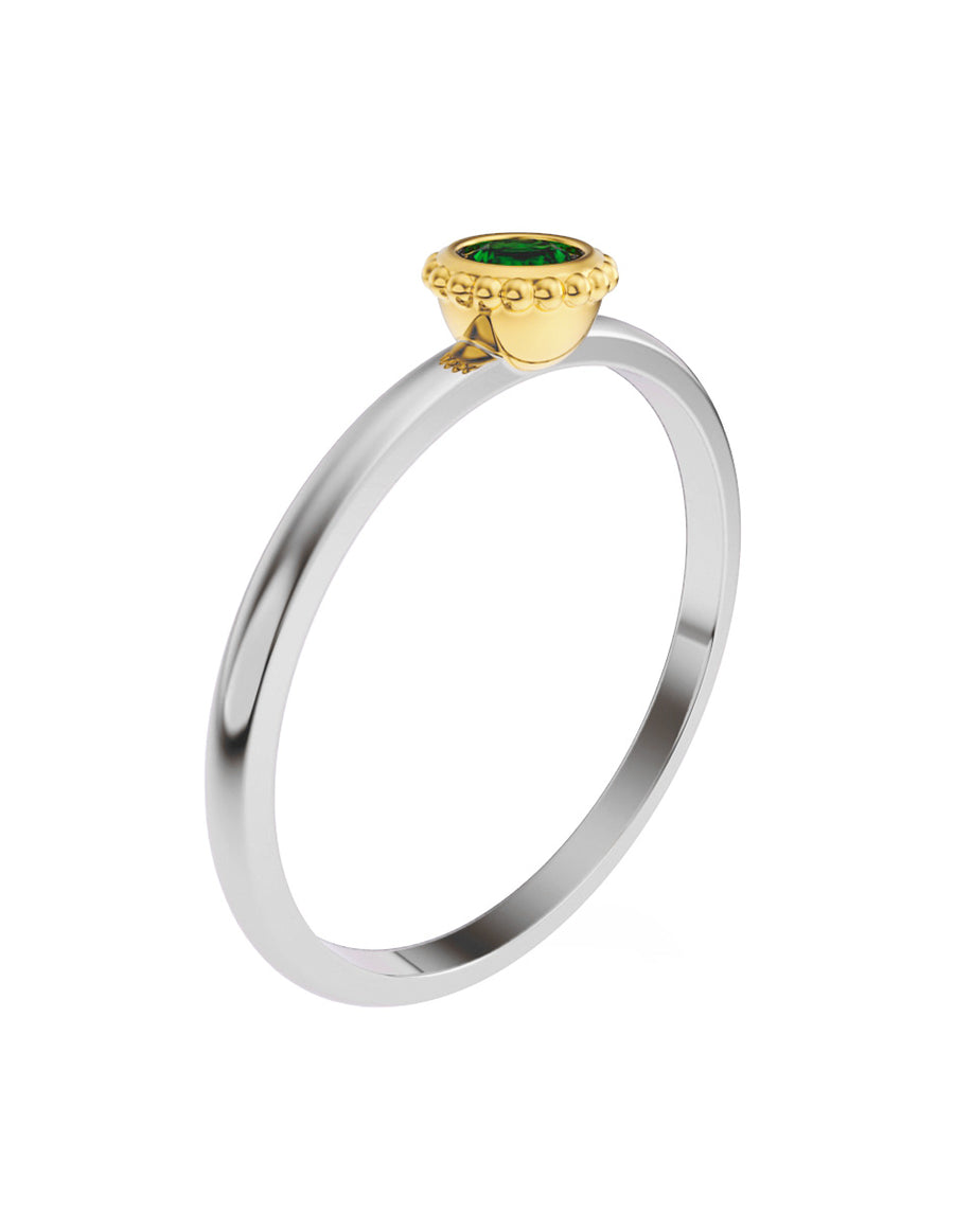 ANILLO DE ORO CON CIRCONIA