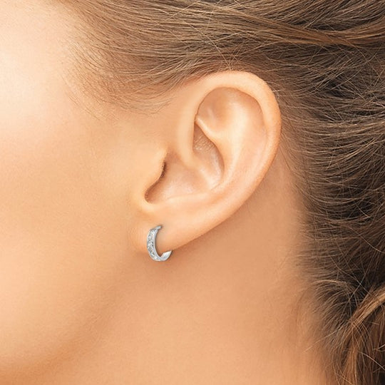 Pendientes de aro con bisagras para niños Madi K CZ de oro blanco de 14 k