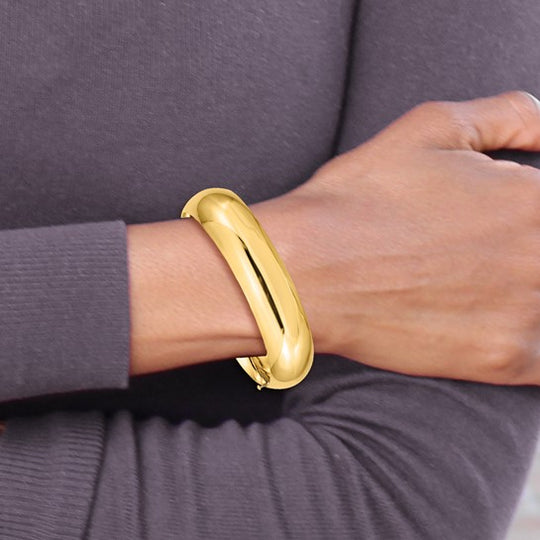 14K Yellow Gold 11/16 Oversize Bangle Bracelet, High Quality Polished with Hinged