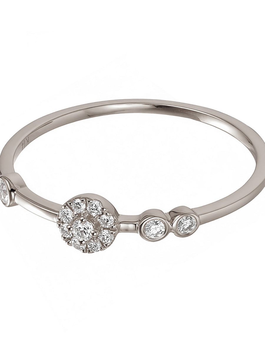 Anillo de Moda con Piedras Laterales
