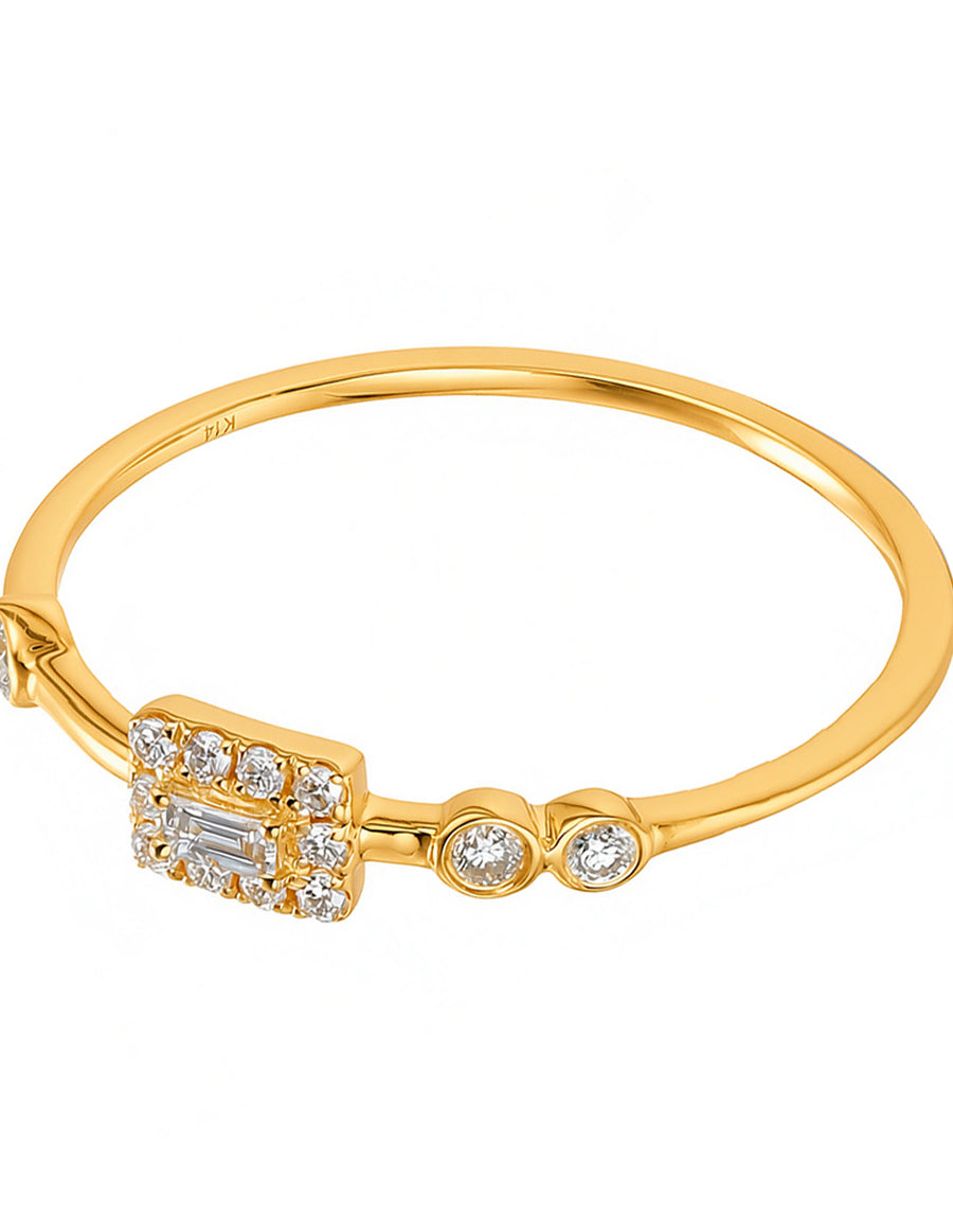 Anillo de Moda con Piedras Laterales