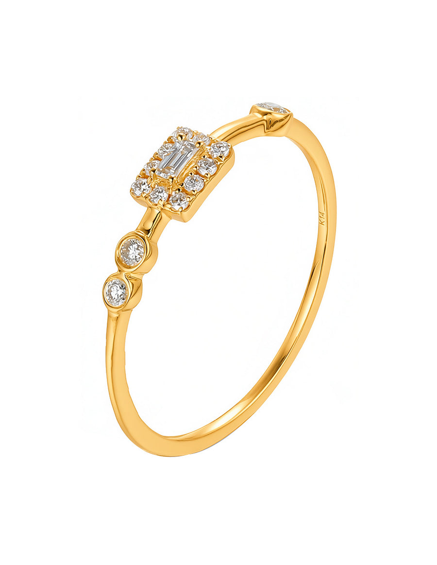 Anillo de Moda con Piedras Laterales