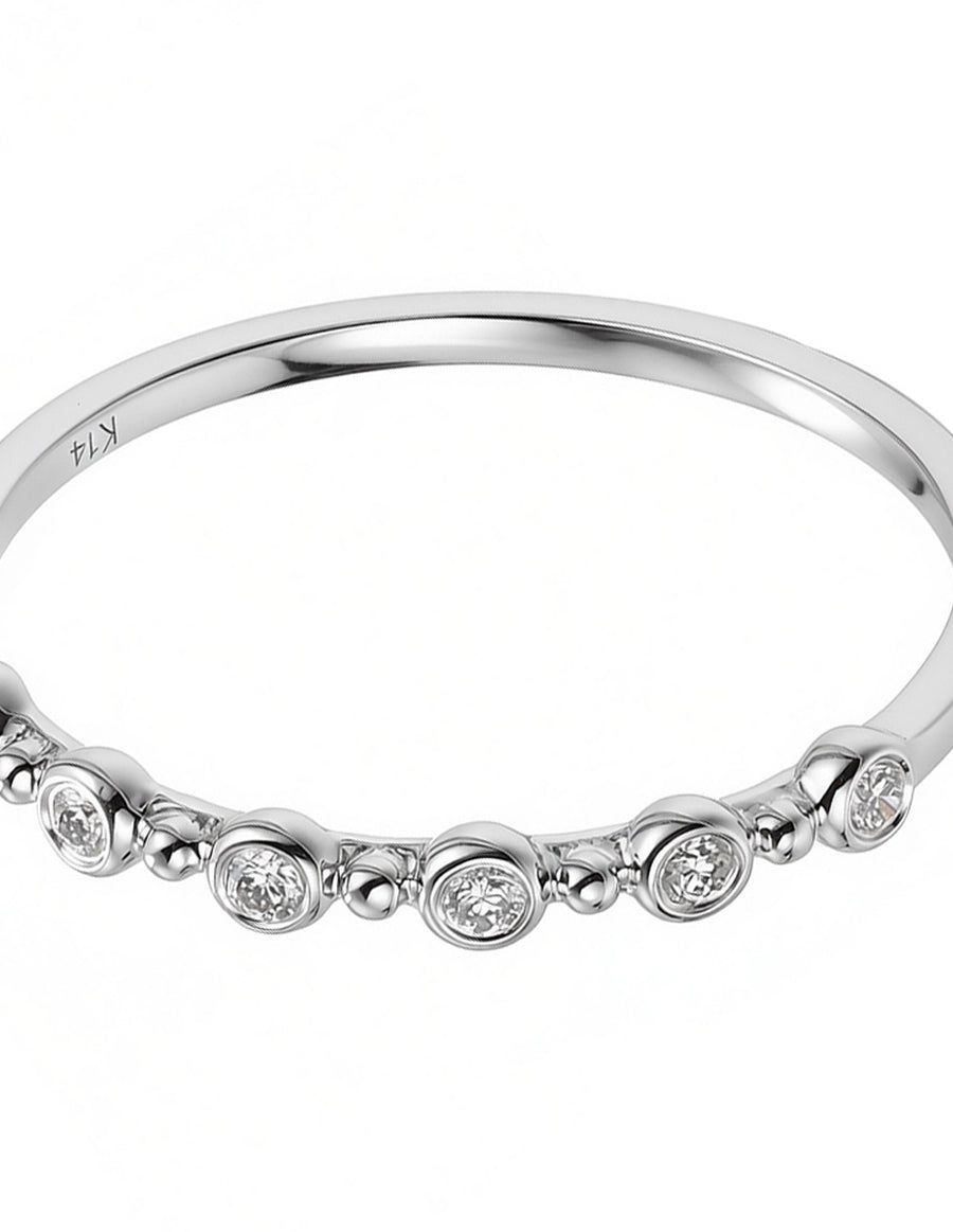 Anillo de Moda con Piedras Laterales