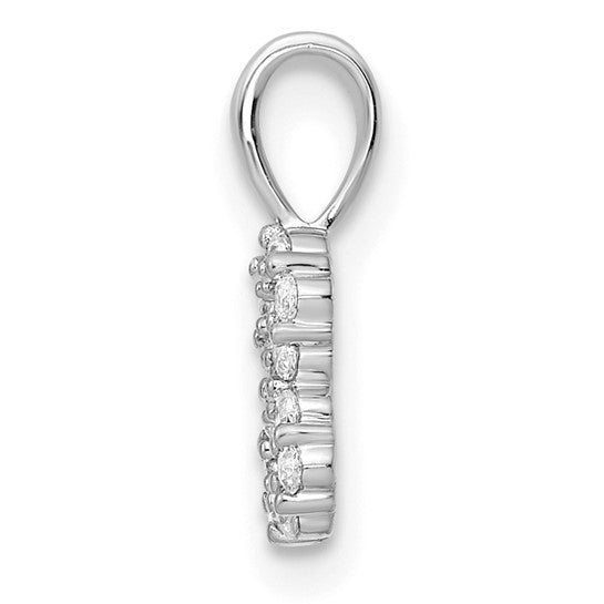 Colgante Número 8 en Oro Blanco de 14k con Diamante