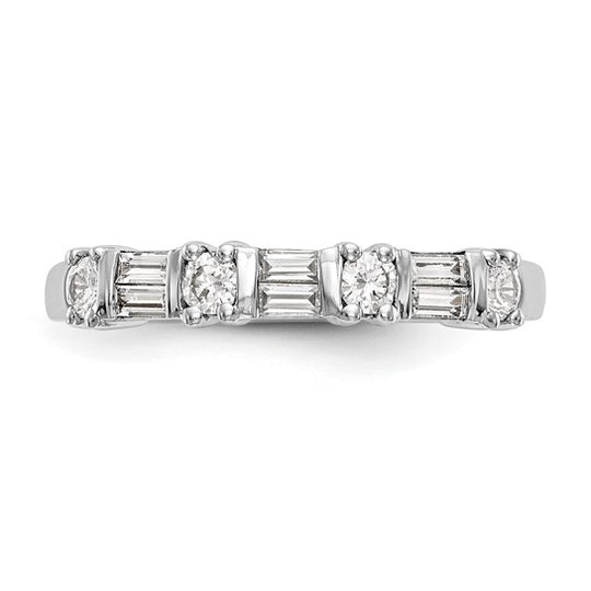 Anillo de Boda Completo en Oro Blanco de 14K con Diamantes Redondos y Baguette de 3/8 Quilates