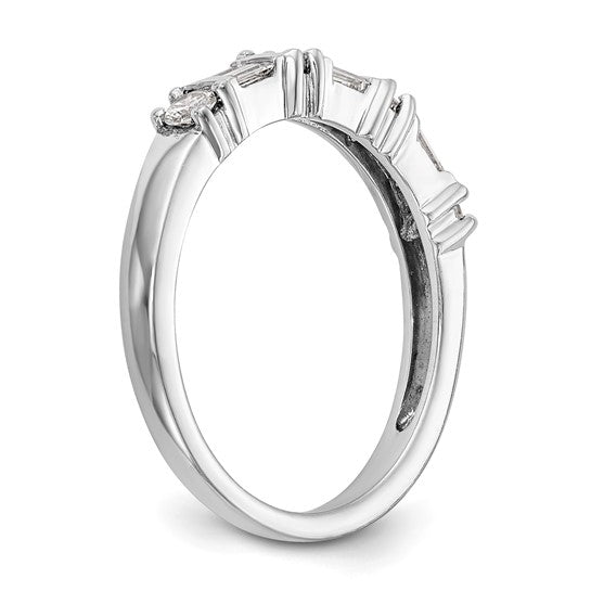 Anillo de Boda Completo en Oro Blanco de 14K con Diamantes Redondos y Baguette de 3/8 Quilates