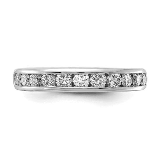 Anillo de Oro Blanco de 14k con Diamantes de Laboratorio de 3/4 Quilate, Pureza VS/SI+ y Color G+ con Engaste de Canal Completo