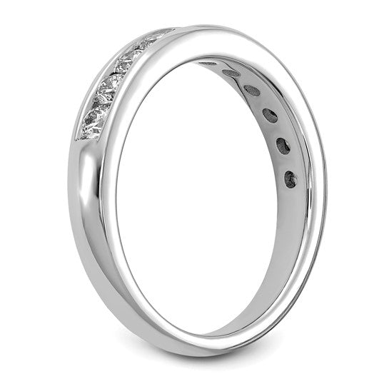 Anillo de Oro Blanco de 14k con Diamantes de Laboratorio de 3/4 Quilate, Pureza VS/SI+ y Color G+ con Engaste de Canal Completo