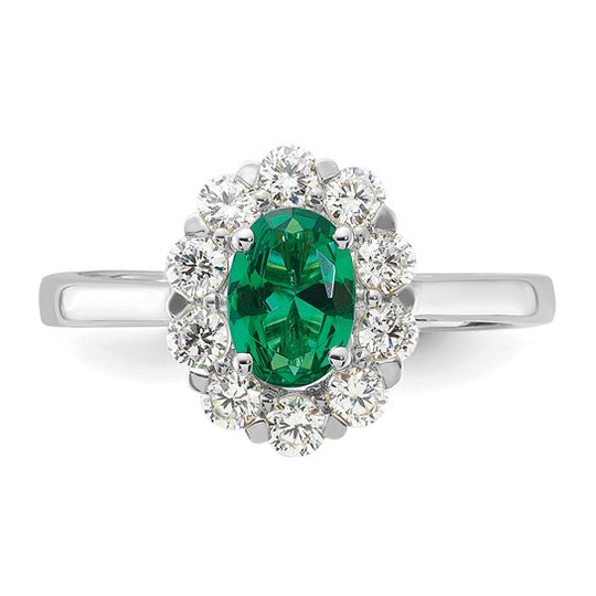 Anillo de Moda Halo con Esmeralda y Diamantes Creado en Laboratorio en Oro Blanco de 14k (5/8 quilates)