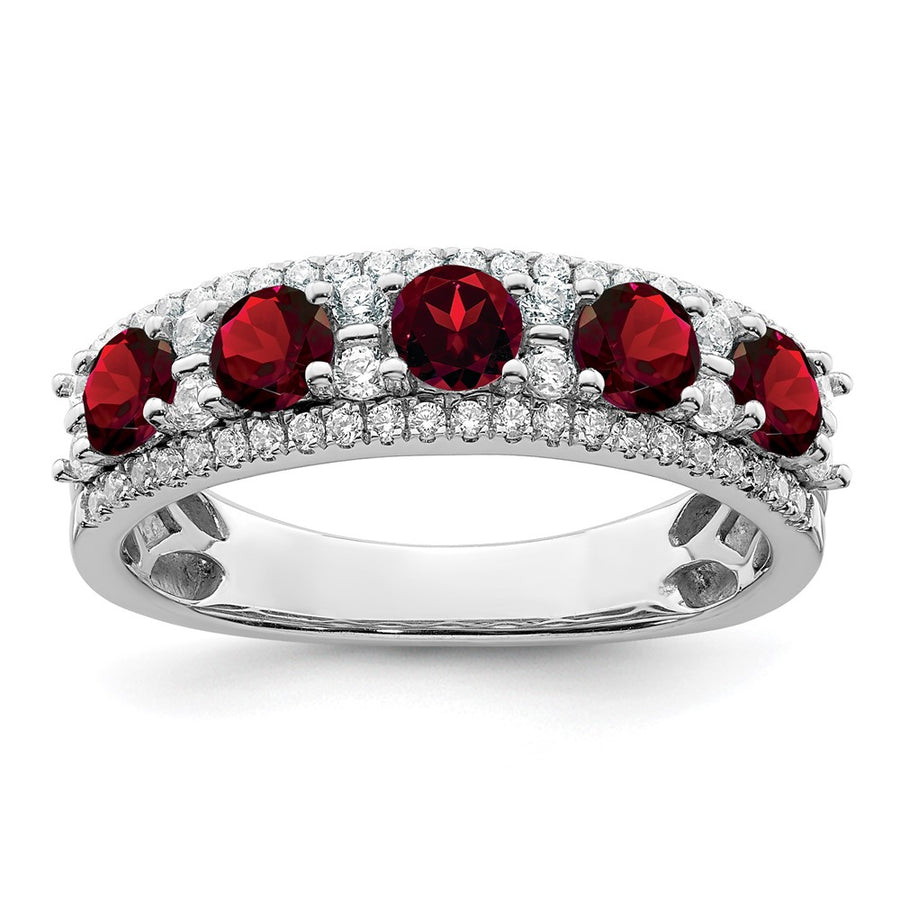 Anillo de Oro Blanco de 14k con Granates Pulidos y Diamantes