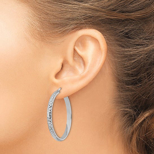 Aretes de Aro en Oro Blanco de 14k con Corte Diamante