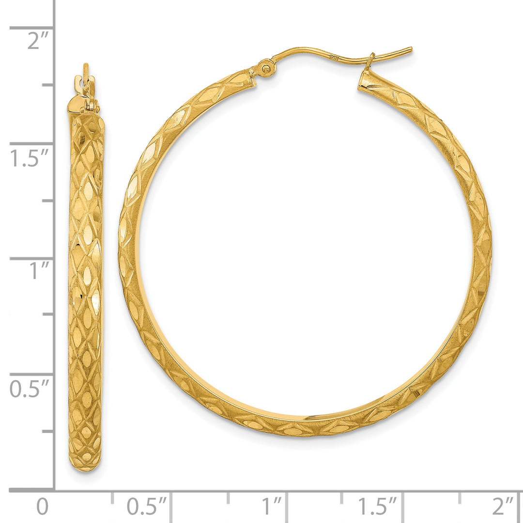 Aretes de Aro en Oro Amarillo de 14k Pulido, Satinado y Patrón de Diamante