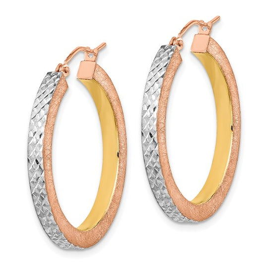 Aretes de Aro en Oro Rosa de 14k con Rodio Blanco, Acabado Pulido y Cepillado, y Textura de Corte Diamante
