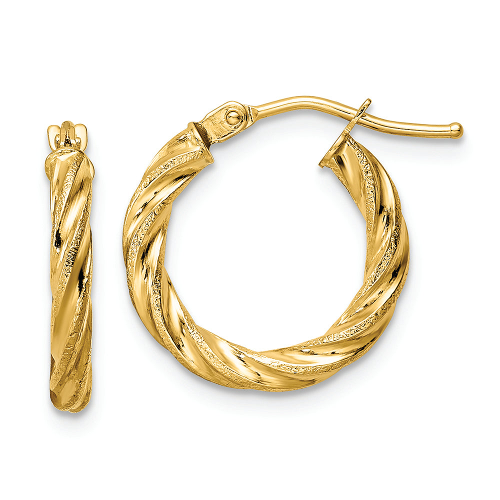 Aretes de Aro Torcidos en Oro Amarillo de 14K Pulidos y Texturizados