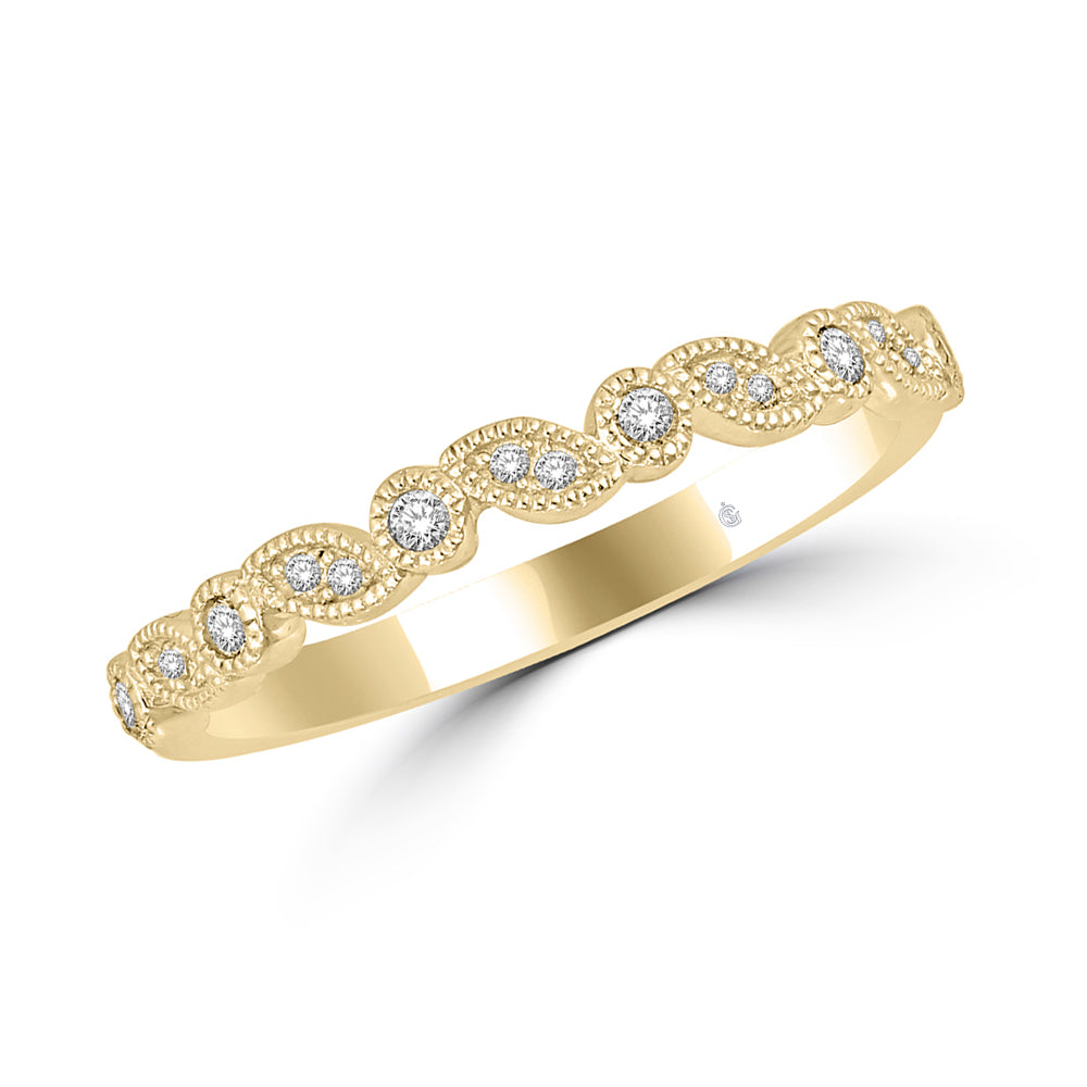 Oro amarillo de 14 quilates de 1/10 quilates total. Banda apilable de diamantes