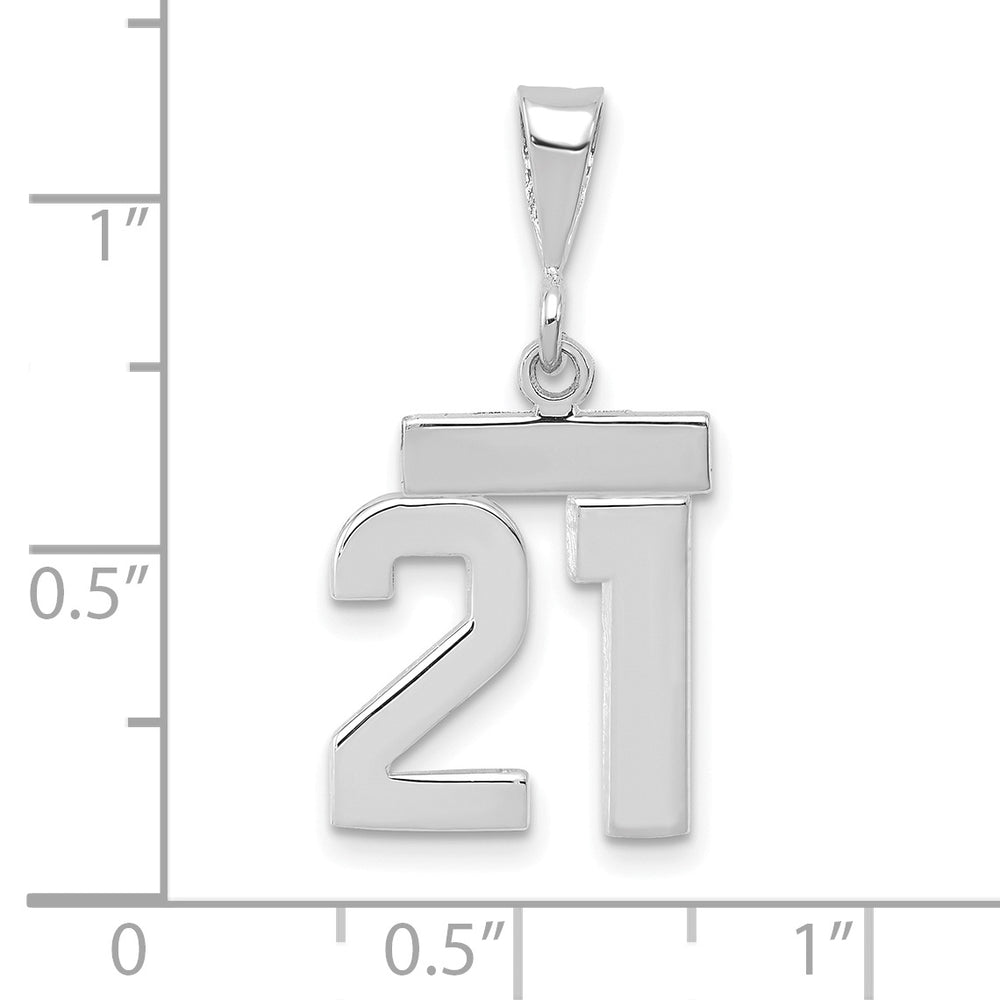 Dije Pequeño Pulido Número 21 de 14k