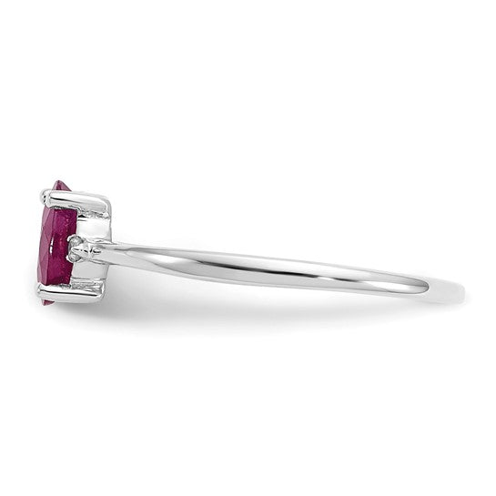 Anillo de Rubí y Diamante de Piedra de Nacimiento en Oro de 14k