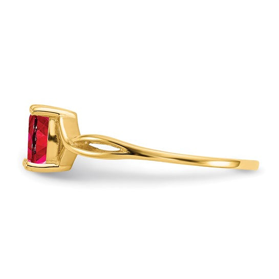 Anillo de Rubí de Nacimiento en Oro de 14k