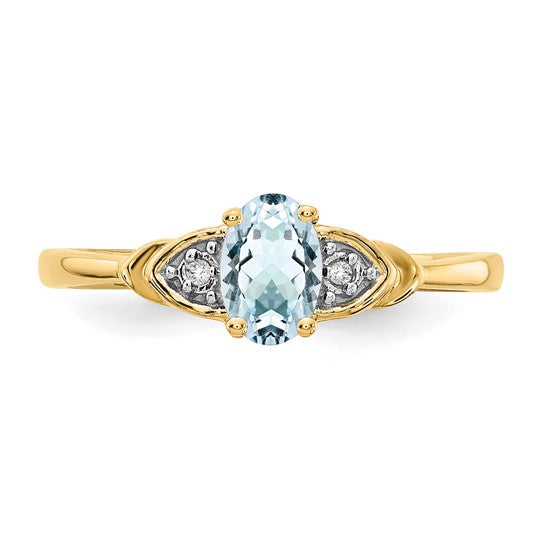 Anillo de Aguamarina y Diamantes en Oro de 14K