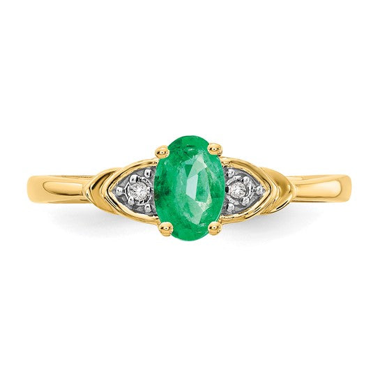 Anillo de Esmeralda y Diamantes en Oro de 14k