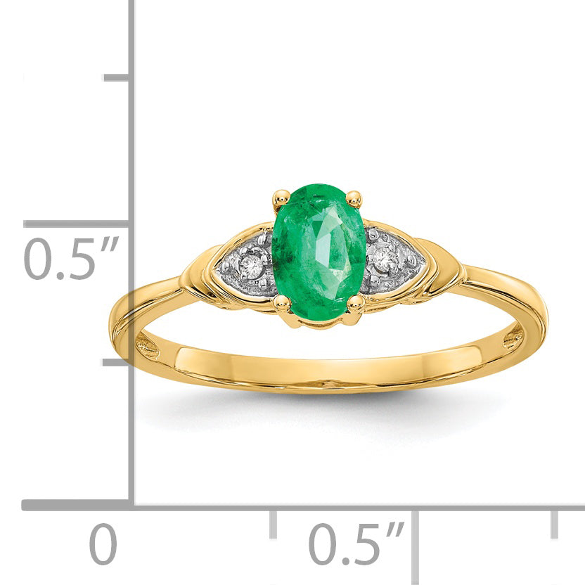 Anillo de Esmeralda y Diamantes en Oro de 14k