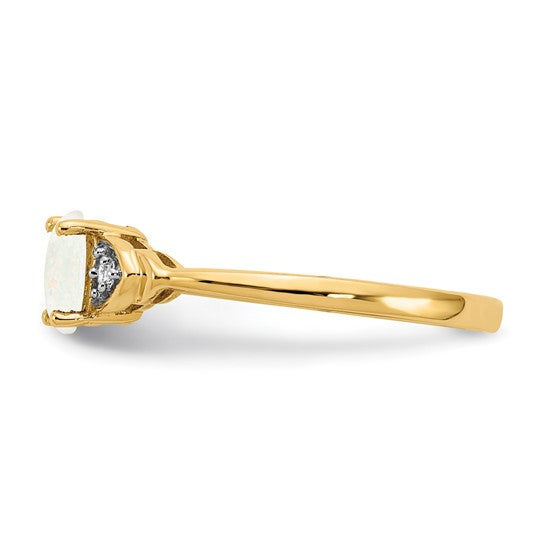 Anillo de Ópalo y Diamantes en Oro de 14k