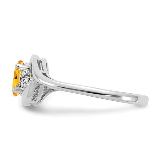 Anillo de Citrino y Diamante en Oro de 14k