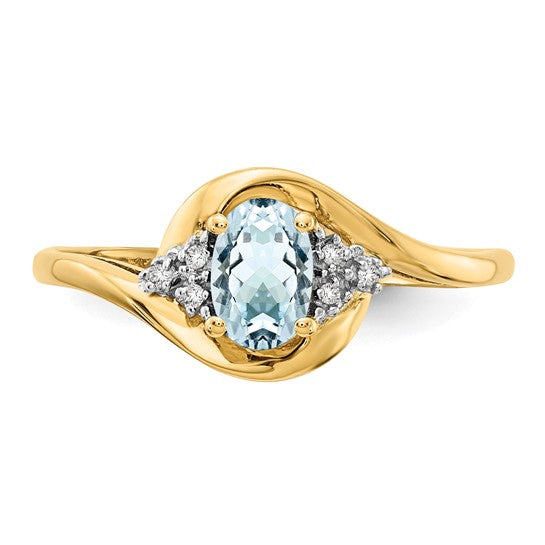 Anillo de Aguamarina y Diamantes en Oro de 14k