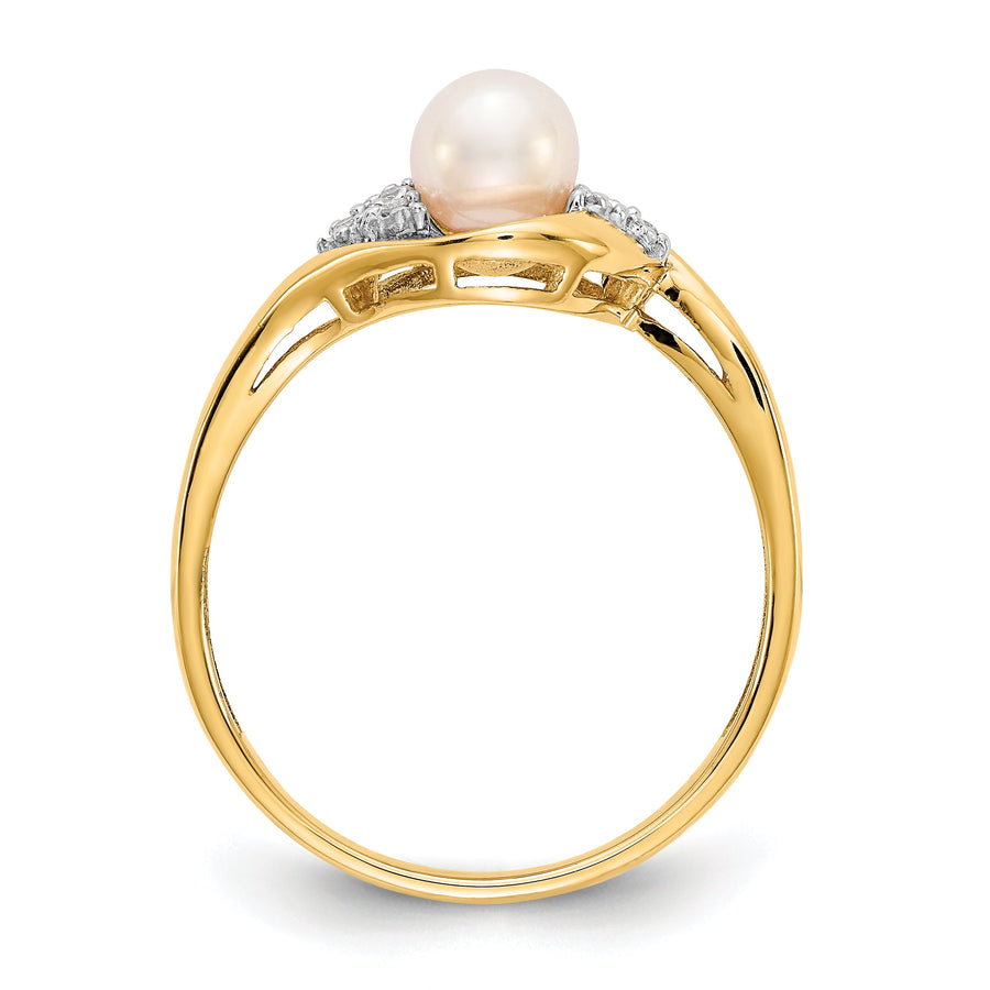 Anillo de Perla Cultivada de Agua Dulce y Diamante de 14k en Oro