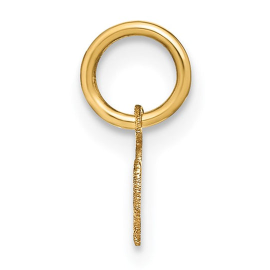 Dije con Letra “m” en Minúscula en Oro Amarillo de 14K