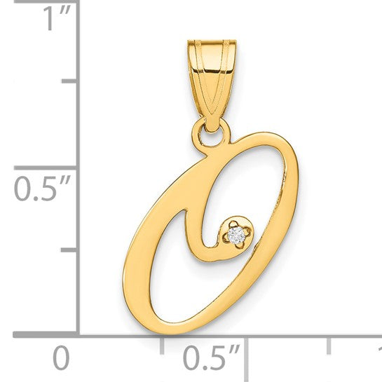 Dije Inicial Letra "O" en Oro Amarillo 14K con Diamante