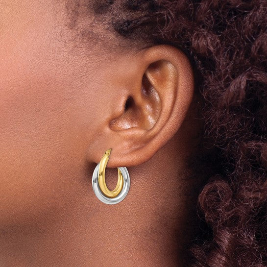 Aretes de Aro Doble Tubo Pulido en Oro Bicolor de 14k