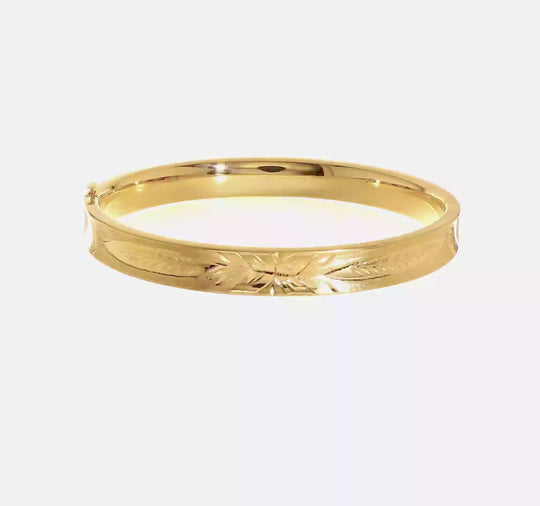 14K Yellow Gold Diamond-Cut Concave Hinged Bangle (5/16")