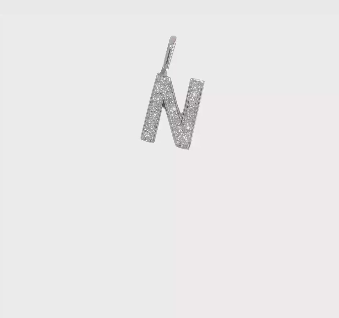 Dije con Inicial "N" Mayúscula en Oro Blanco de 14K con Diamantes
