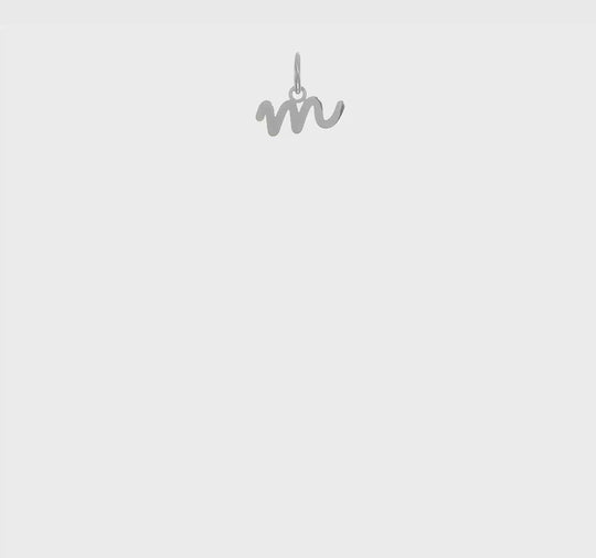 Dije con Letra “m” en Minúscula en Oro Blanco de 14K