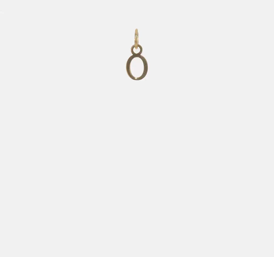 Dije Inicial Letra "O" Recortada en Oro Amarillo de 14K