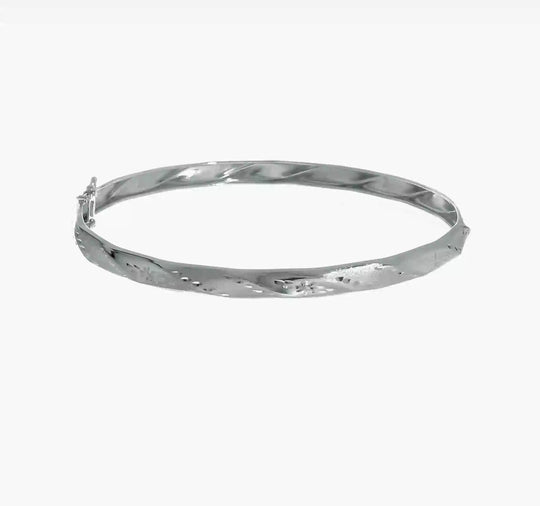 14k White Gold Flexible Bangle Bracelet with Satin Finish and Diamond Cut