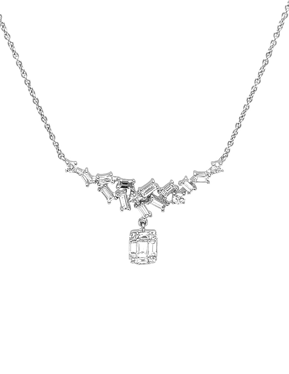 DIJE CON DIAMANTE NATURAL