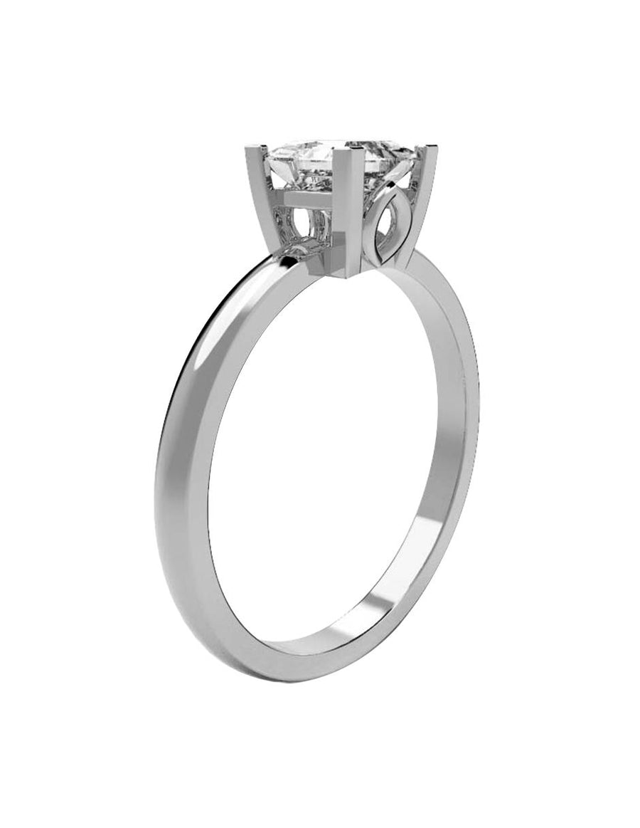 ANILLO DE ORO CON CIRCONIA