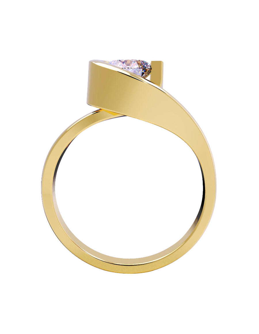ANILLO DE ORO CON CIRCONIA
