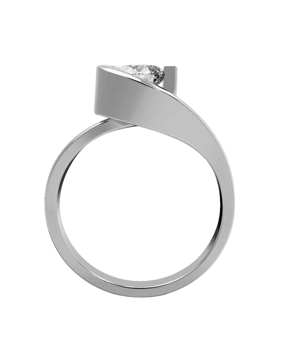 ANILLO DE ORO CON CIRCONIA
