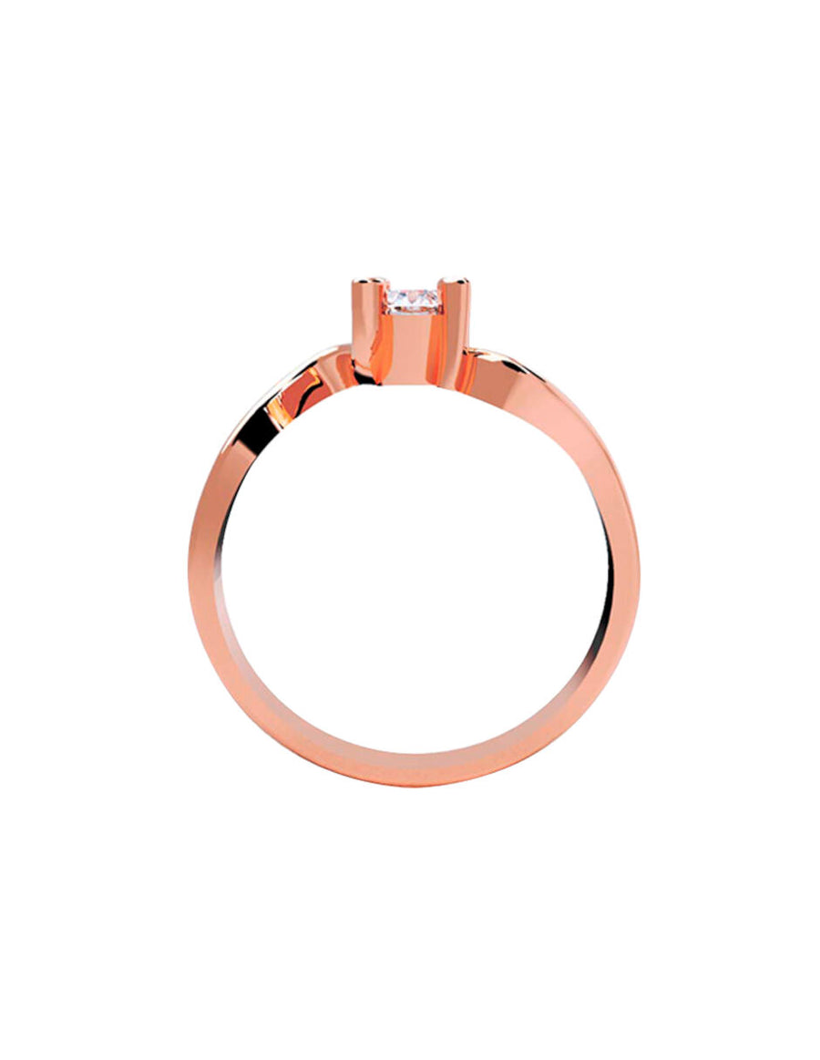 ANILLO DE ORO CON CIRCONIA