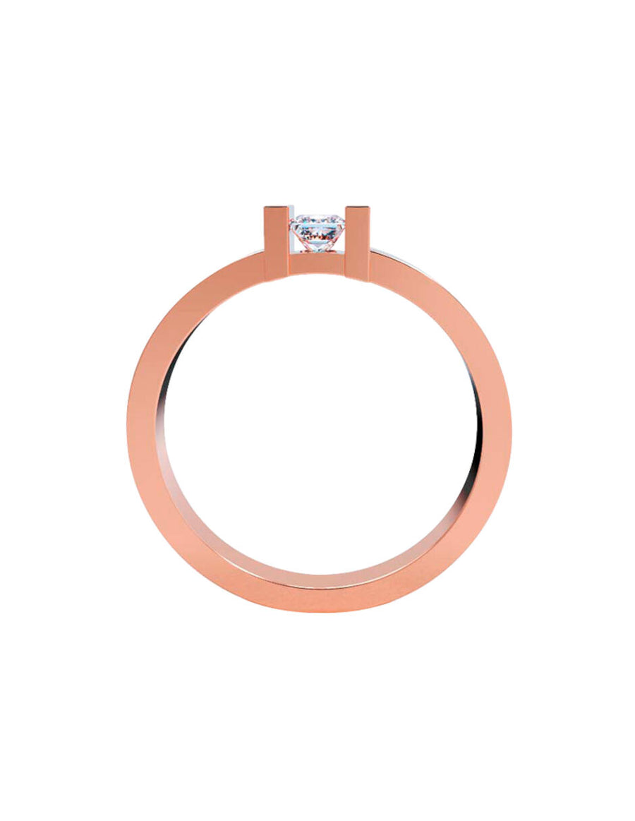 ANILLO DE ORO CON CIRCONIA
