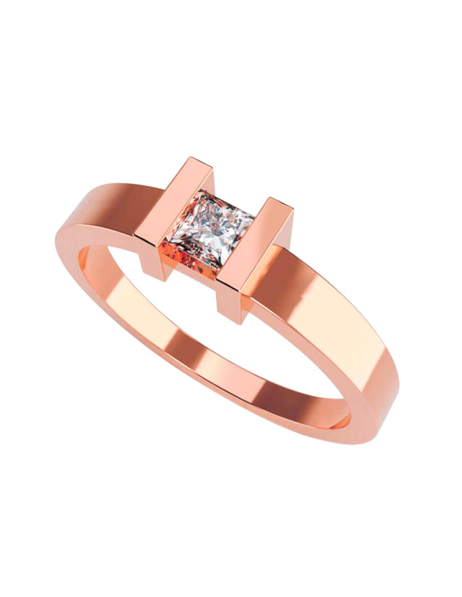 ANILLO DE ORO CON CIRCONIA